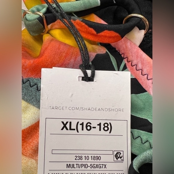 Women’s Plunge Front & Back Cut Out - One Piece Swimsuit - Shade & Shore - XL - Picture 9 of 11